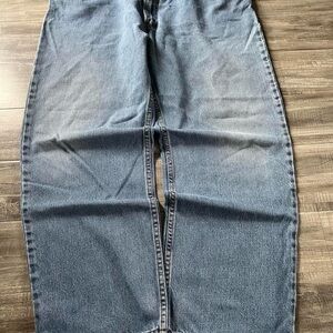 Levi's 550 Relaxed Fit Lightwash
Jeans Men's Size 40x30